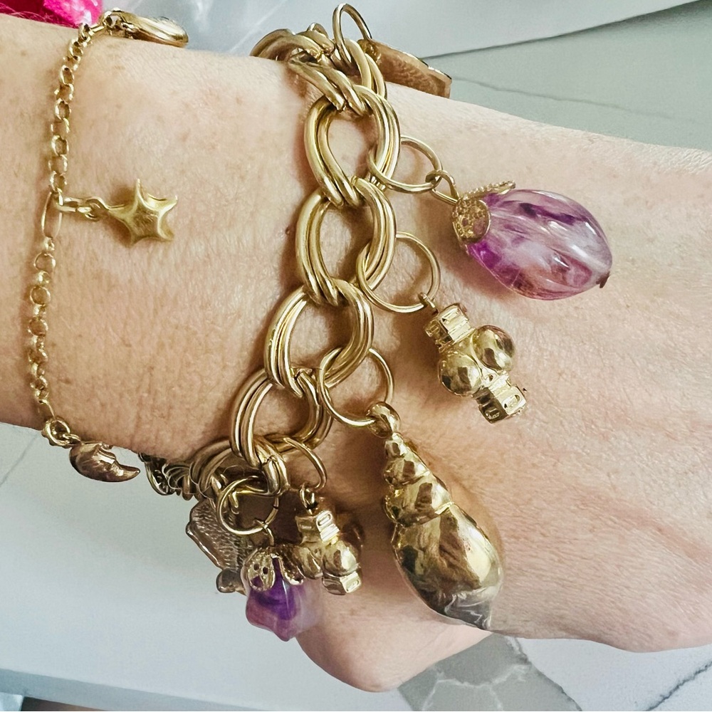 Vintage Chunky Nautical Charm Bracelet Gold Tone Anchor Shell Fish Statement